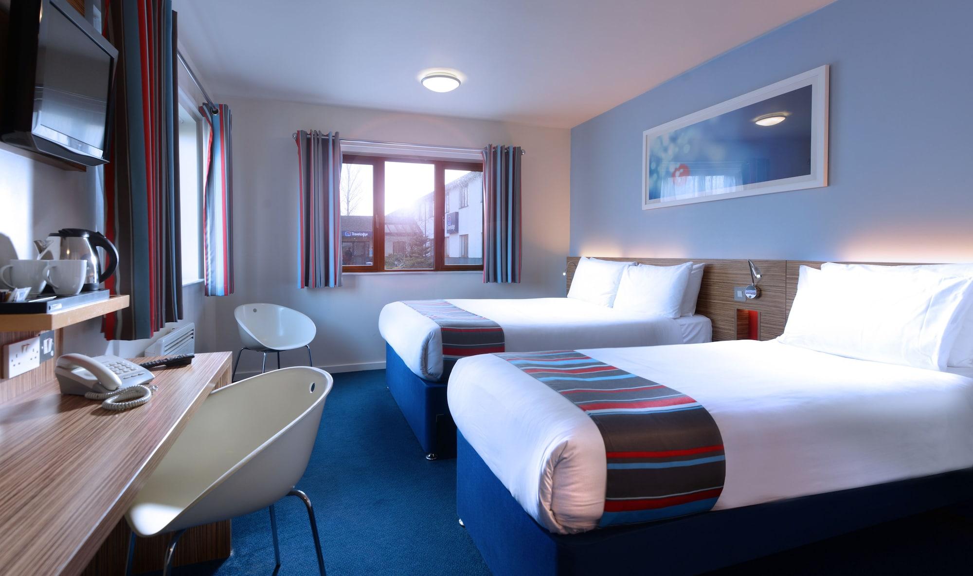 Travelodge Вотерфорд Екстер'єр фото