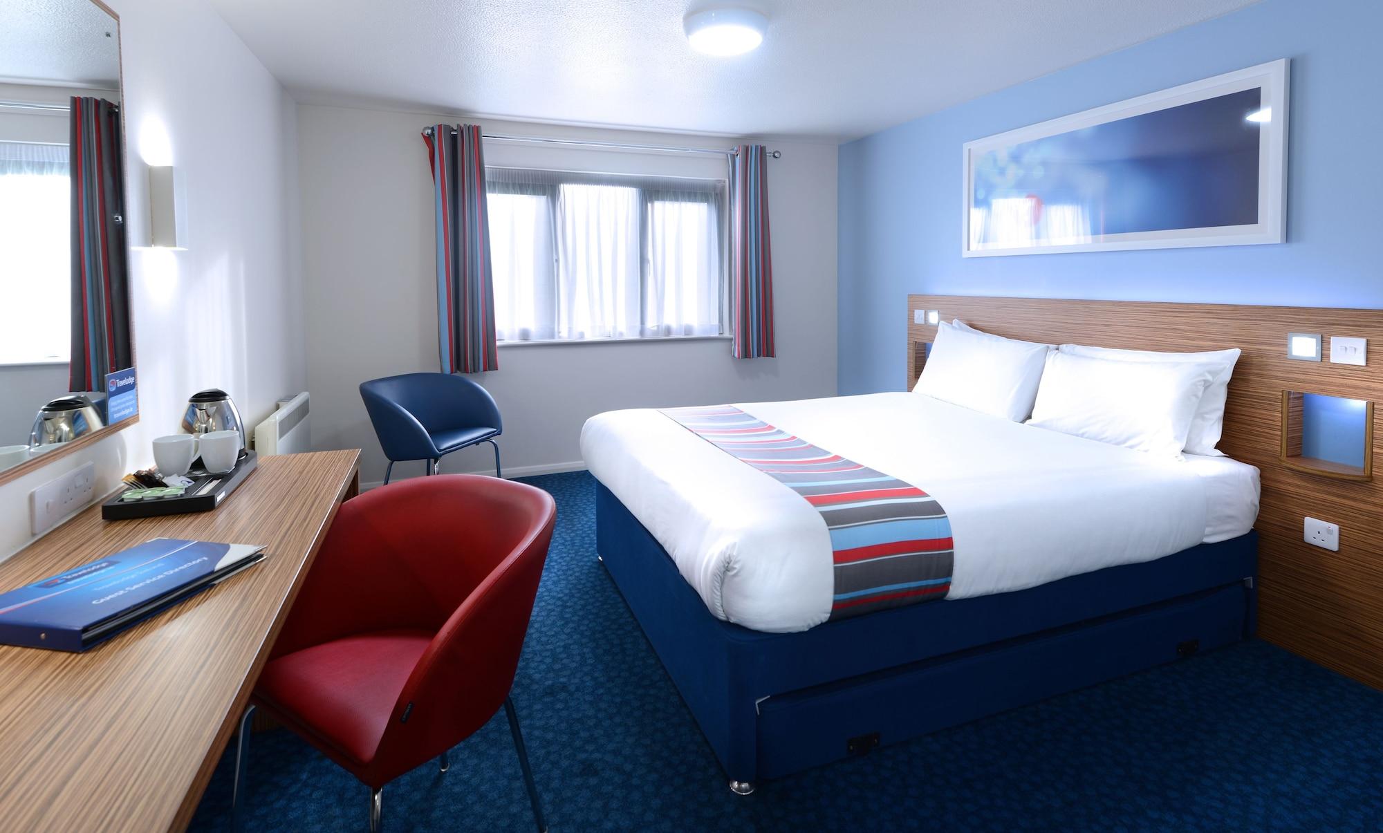Travelodge Вотерфорд Екстер'єр фото