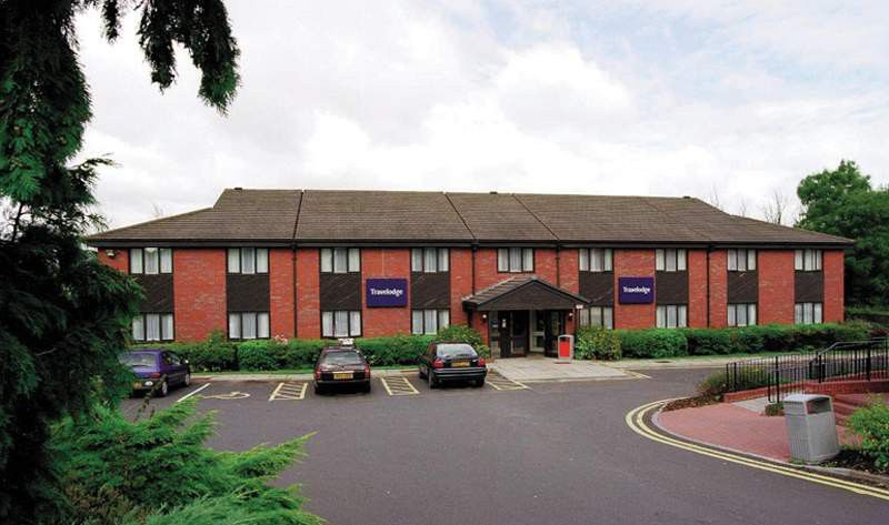 Travelodge Вотерфорд Екстер'єр фото