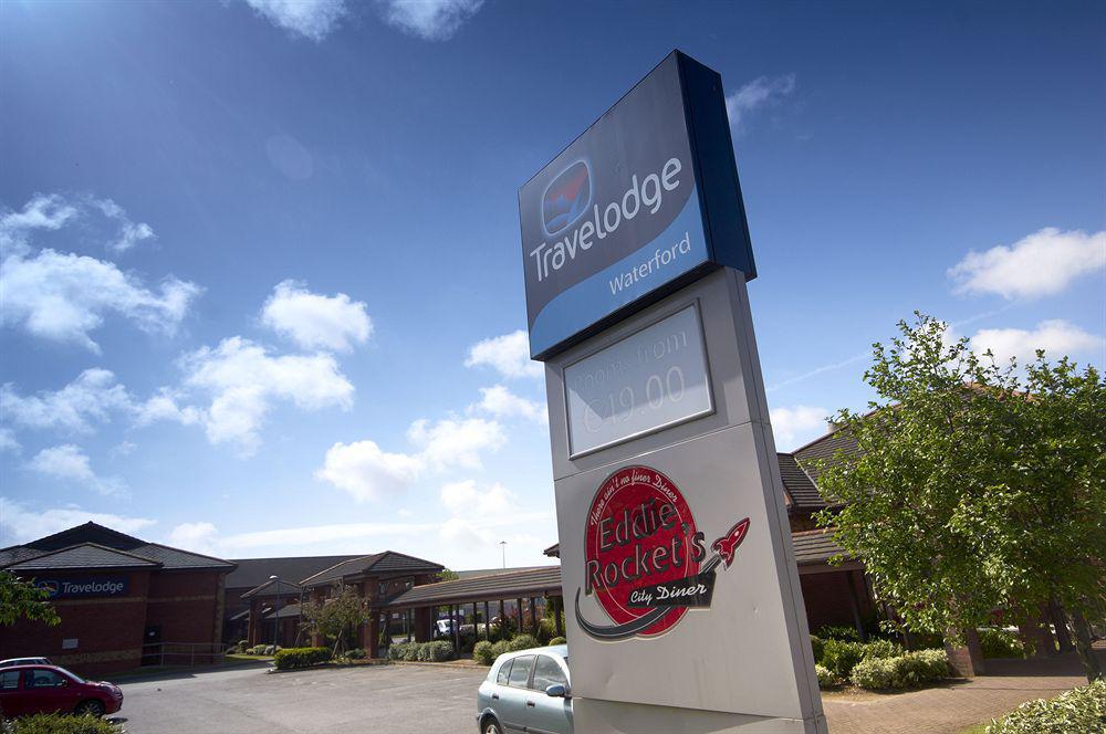 Travelodge Вотерфорд Екстер'єр фото